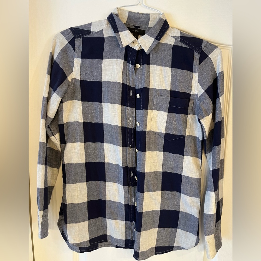 j. Crew women’s plaid button up soft flannel shirt
